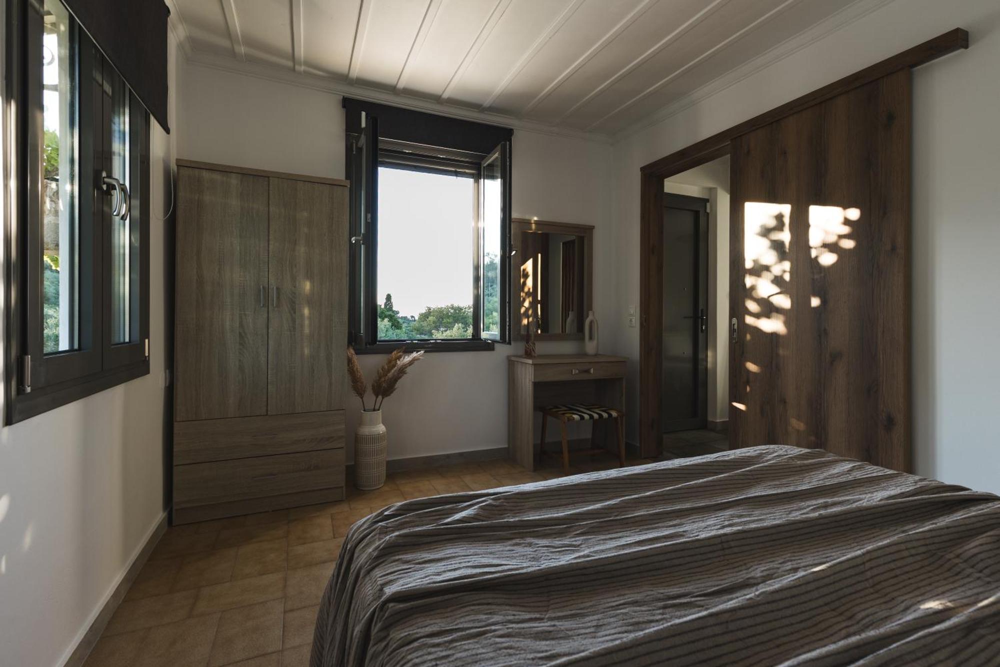 Binios Villa - Private Pool, Walking Distance From The Beach Vasilikos  Luaran gambar